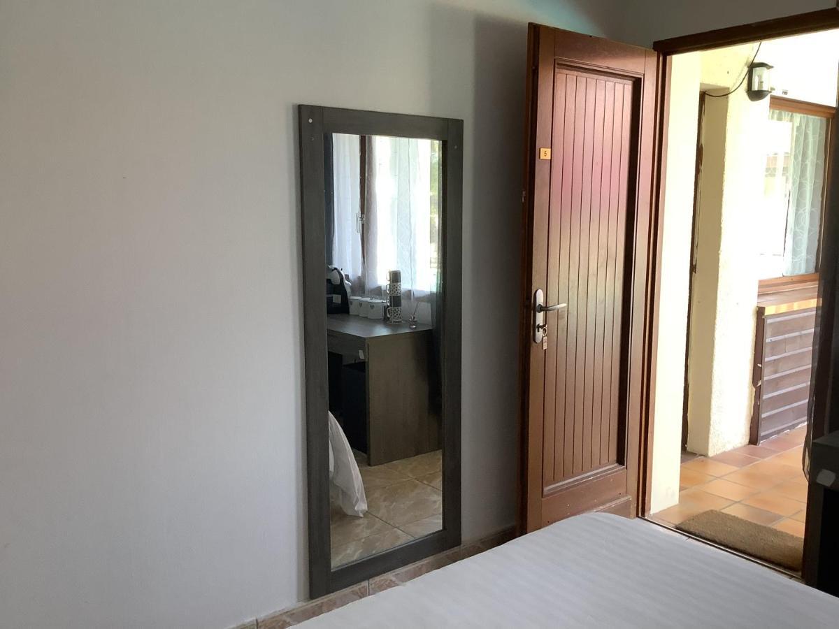 Bed and Breakfast La Dolce Farniente Biaudos Экстерьер фото